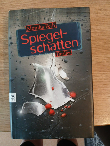 Spiegelschatten von monika - spiegelschatten,